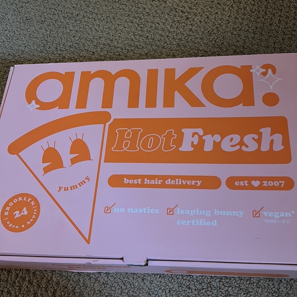 Amika hair blow dryer set - Picture 3 of 3